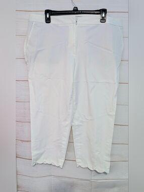 Nwot Talbots Off White  Tulip 🌷 Hem Crop Pants Size 16w